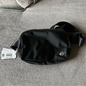 Lululemon belt bag